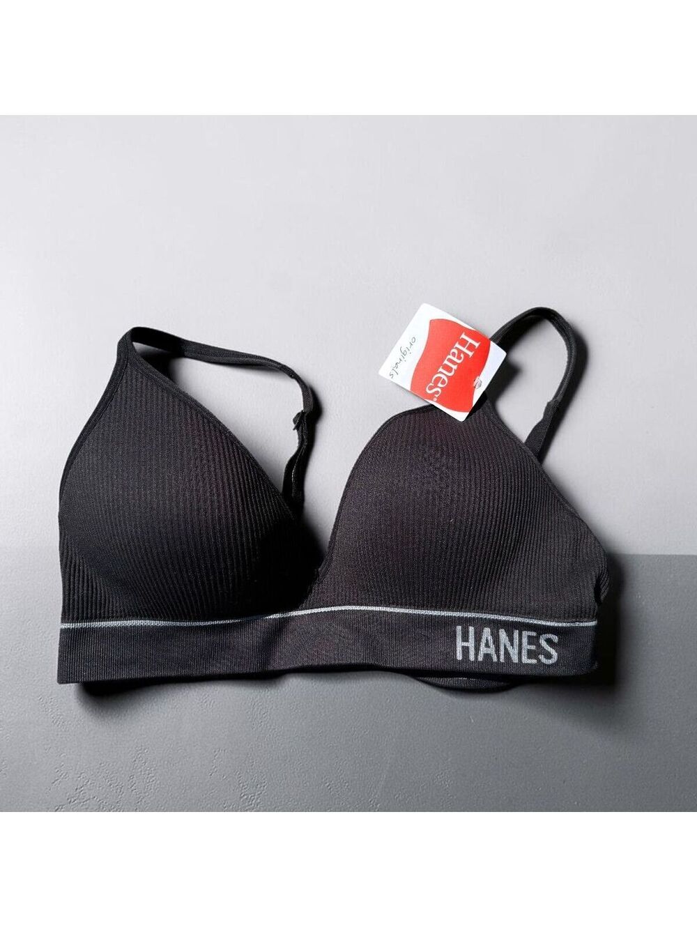 Hanes Moves Women’s XL Black Seamless Triangle Bralette Wireless NWT